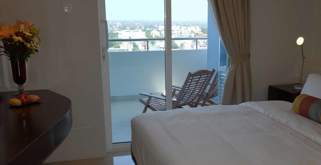 The Penthouse Above Sea Lejlighed Dehiwala-Mount Lavinia Eksteriør billede