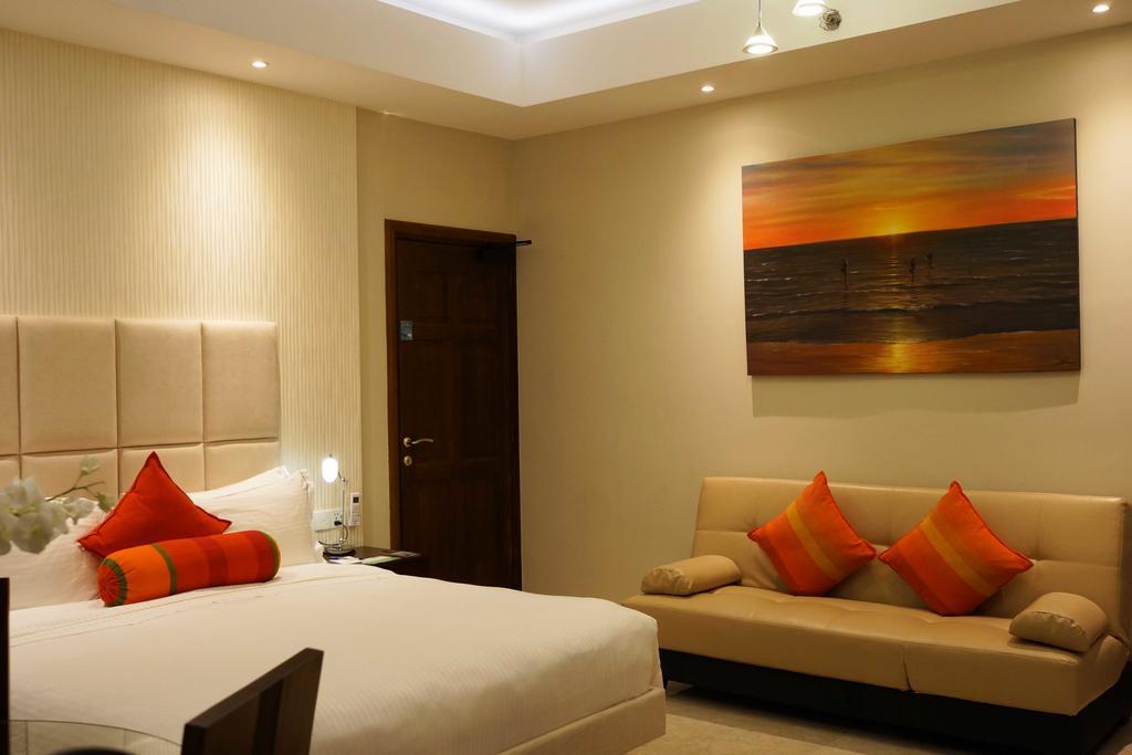 The Penthouse Above Sea Lejlighed Dehiwala-Mount Lavinia Eksteriør billede