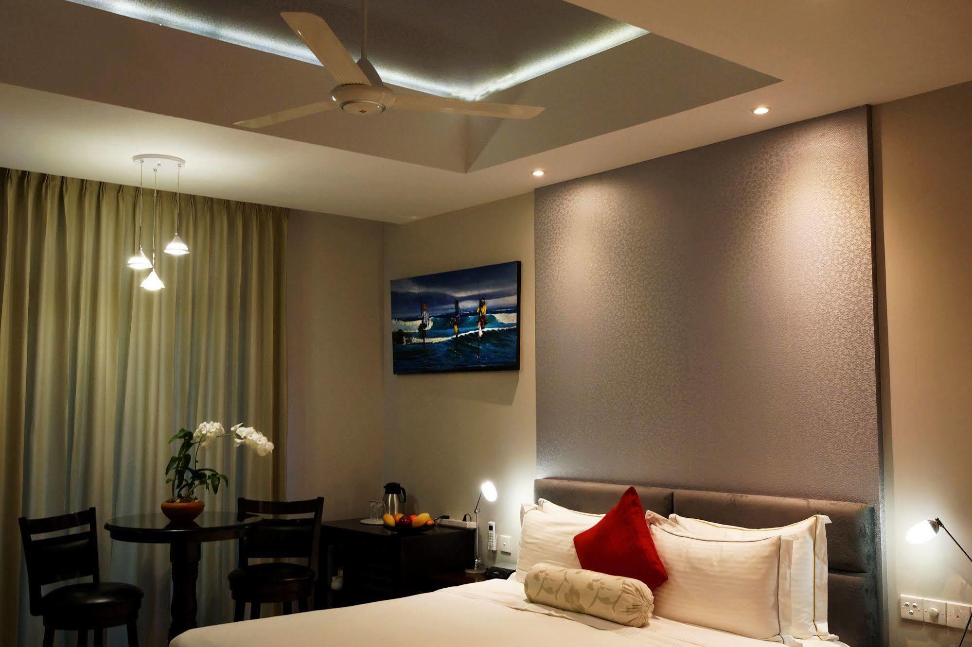 The Penthouse Above Sea Lejlighed Dehiwala-Mount Lavinia Eksteriør billede